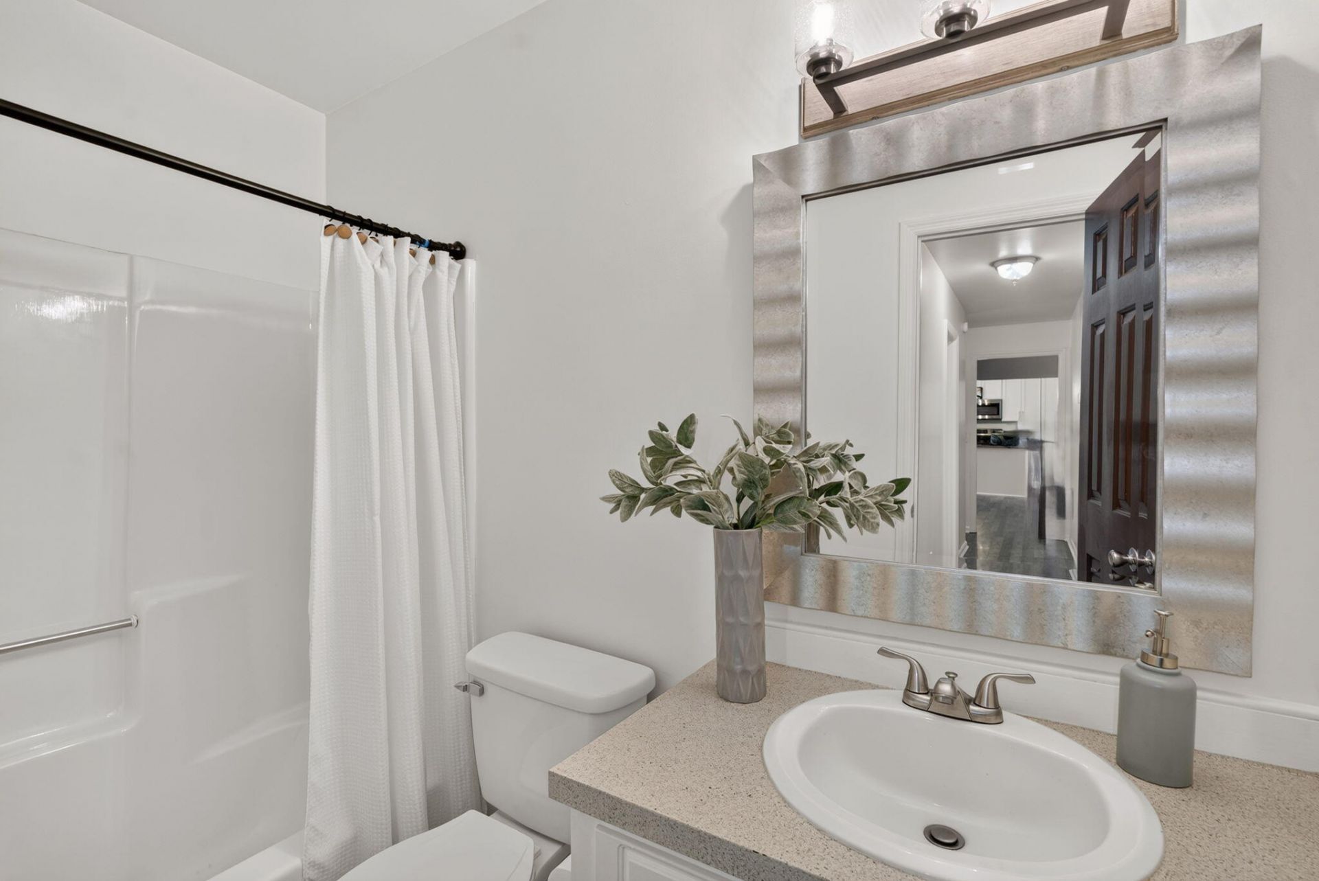 130 Bramwell Drive Photo 27
