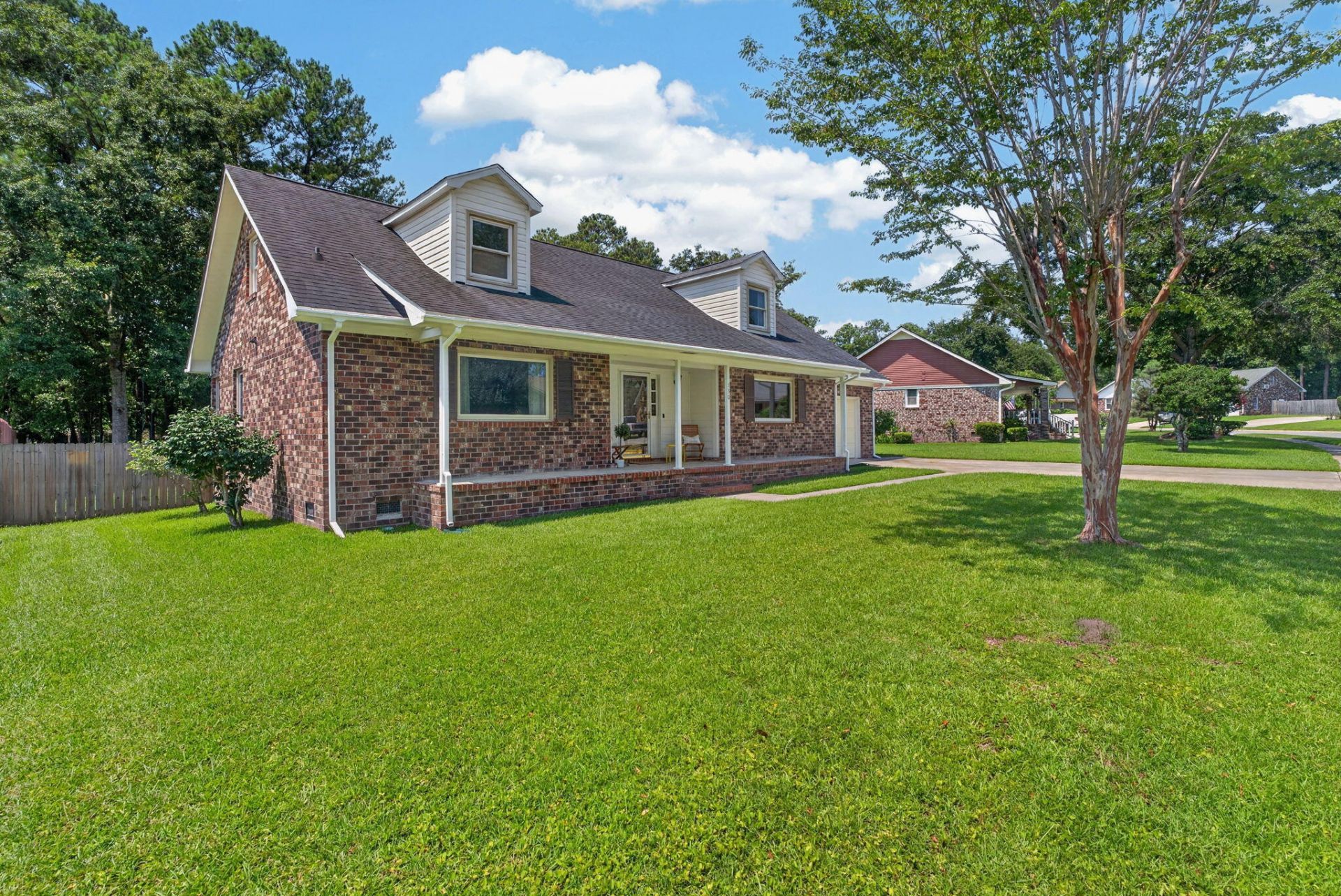 130 Bramwell Drive Photo 46