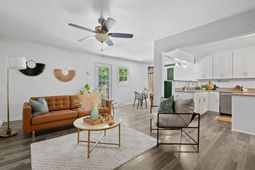 130 Bramwell Drive photo 4
