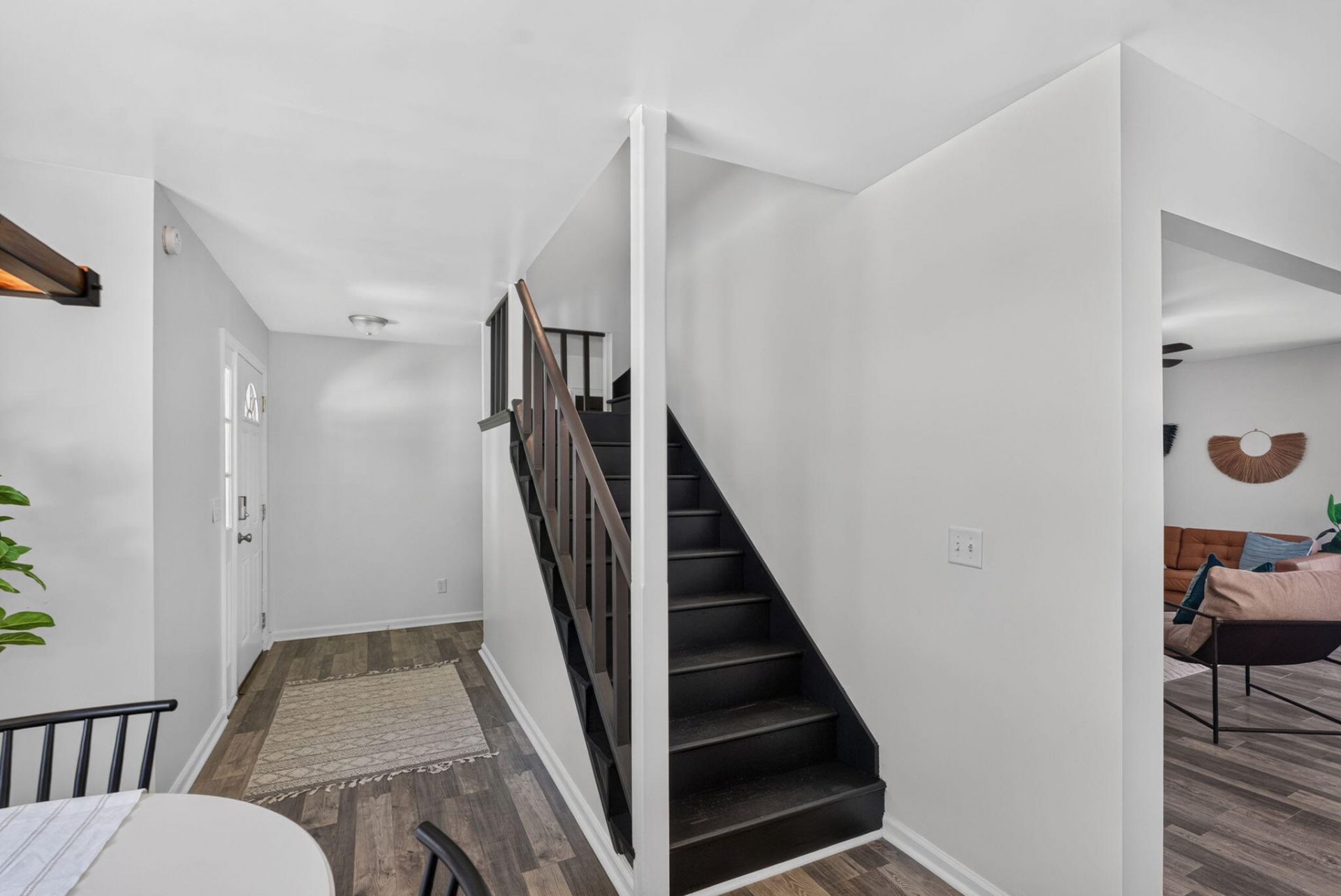 130 Bramwell Drive Photo 8