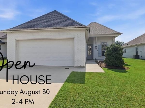 28032 OLYMPIA Lane, Denham Springs, LA 70726