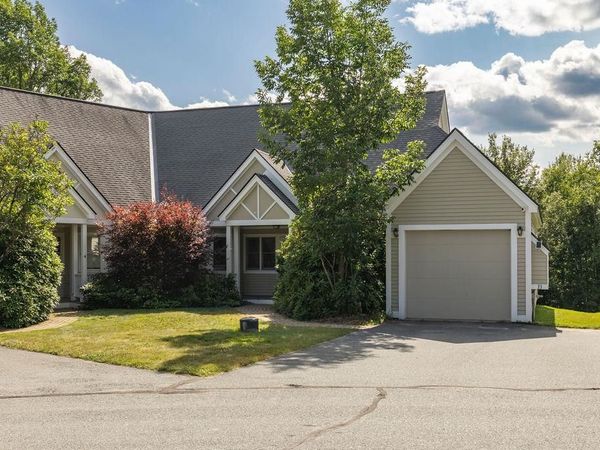 33 Wintercroft Circle, Unit 5, Grantham, NH 03753