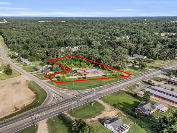 8266 Highway 45 Alternate N, West Point, MS 39773
