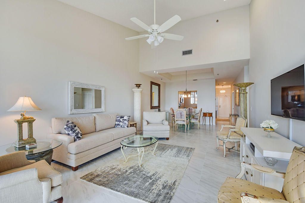 11370 Twelve Oaks Way, Unit 614, North Palm Beach, FL 33408 Photo