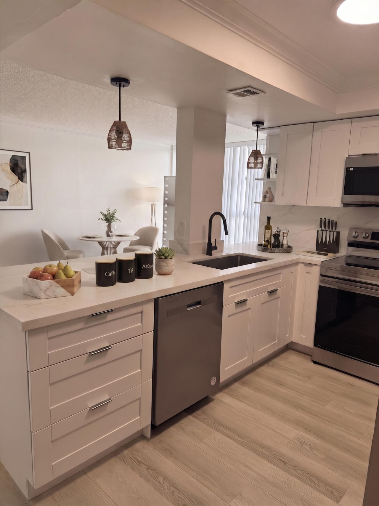 801 Three Islands Boulevard, Unit 209, Hallandale Beach, FL 33009 Photo