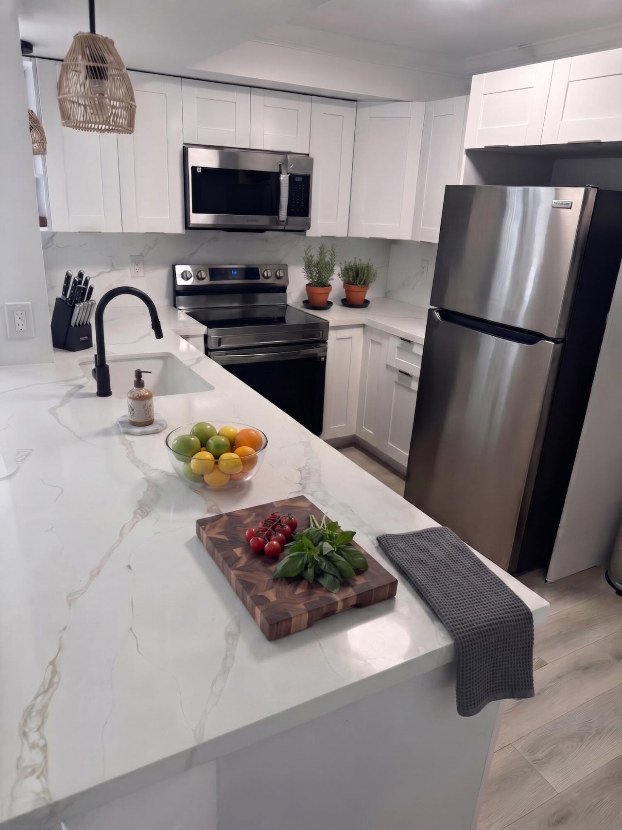 801 Three Islands Boulevard, Unit 209, Hallandale Beach, FL 33009 Photo