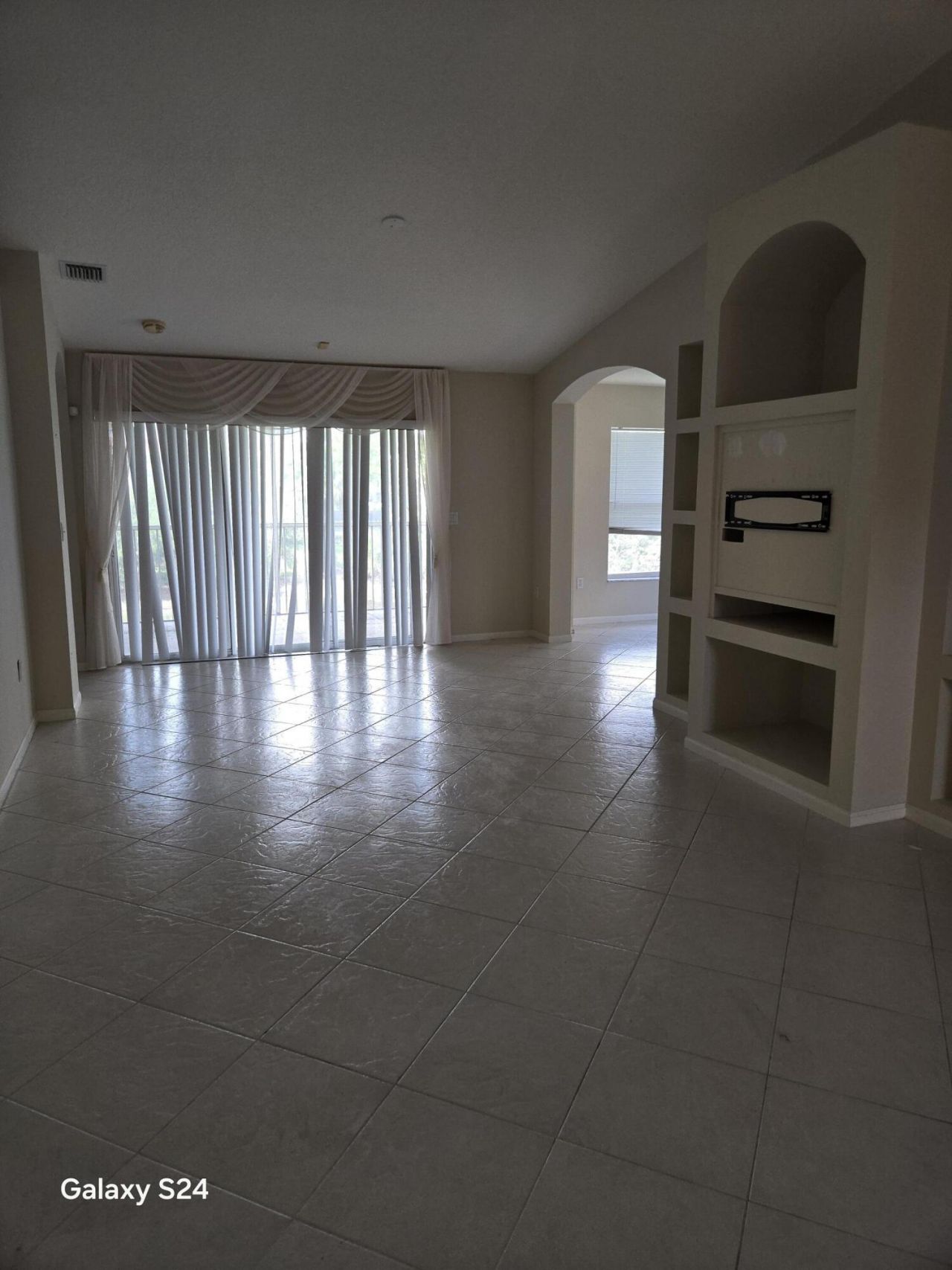 12418 Crystal Pointe Drive, Unit 202, Boynton Beach, FL 33437 Photo