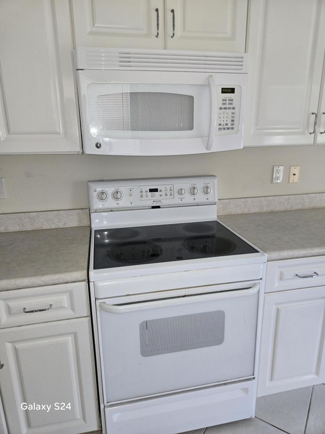12418 Crystal Pointe Drive, Unit 202, Boynton Beach, FL 33437 Photo