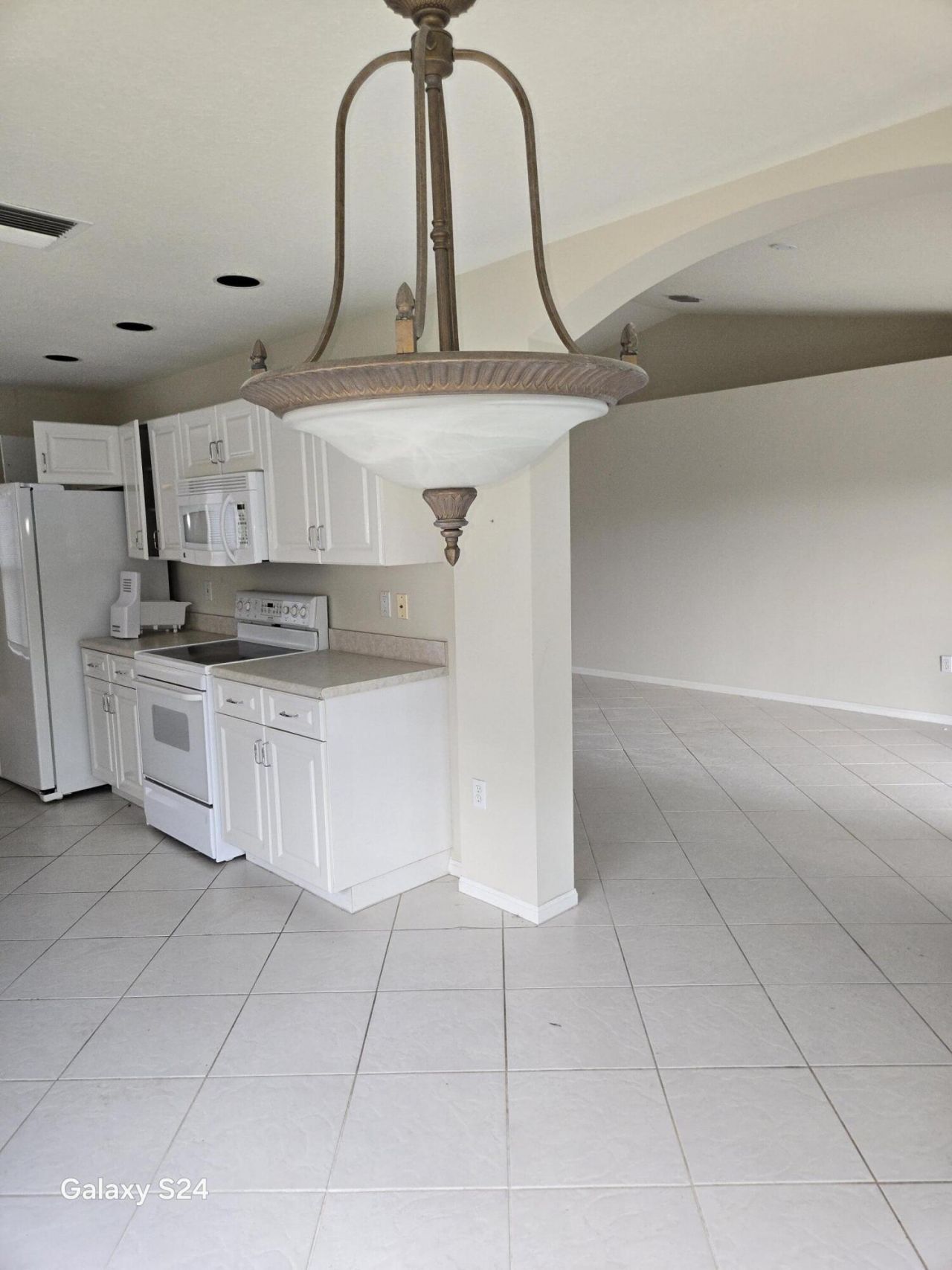 12418 Crystal Pointe Drive, Unit 202, Boynton Beach, FL 33437 Photo