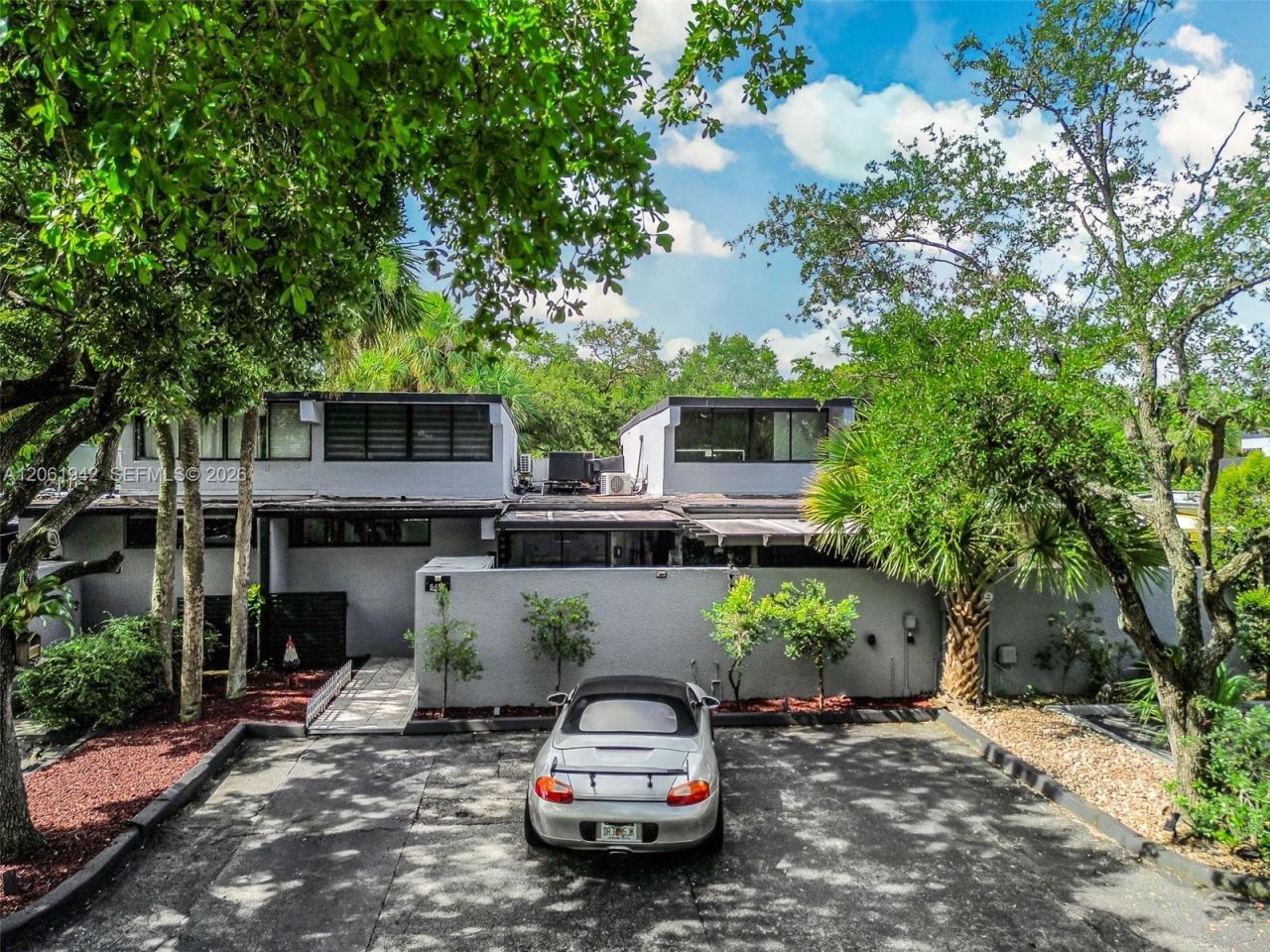 6402 Windmill Gate Rd , Miami Lakes, FL 33014 Photo