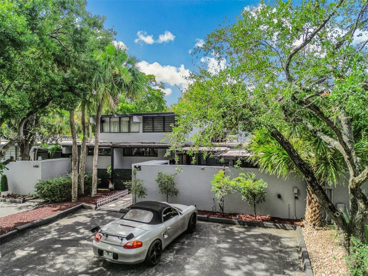 6402 Windmill Gate Rd , Miami Lakes, FL 33014 Photo