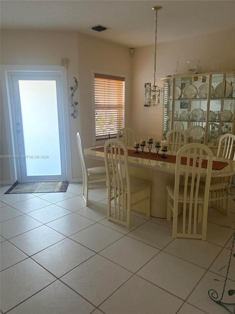 16836 SW 1st Pl , Pembroke Pines, FL 33027 Photo