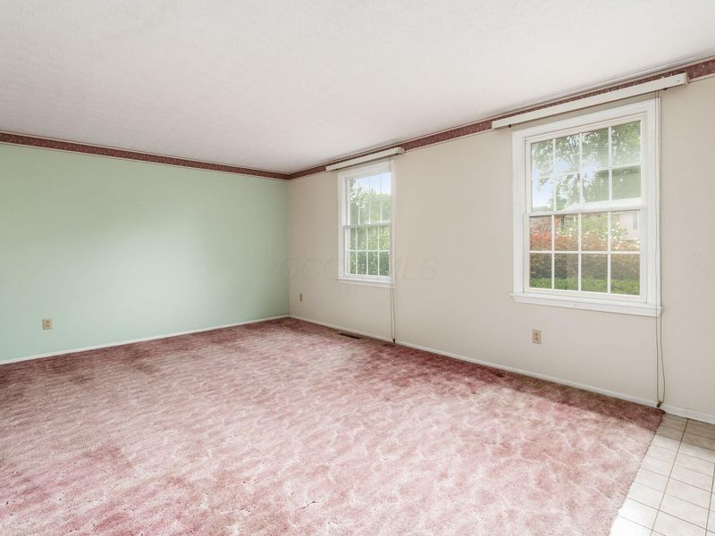 6559 Calgary Court, Columbus, OH 43229 Photo 7