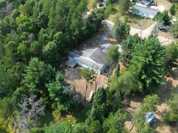 W5633 Deer Park Drive, New Lisbon, WI 53950