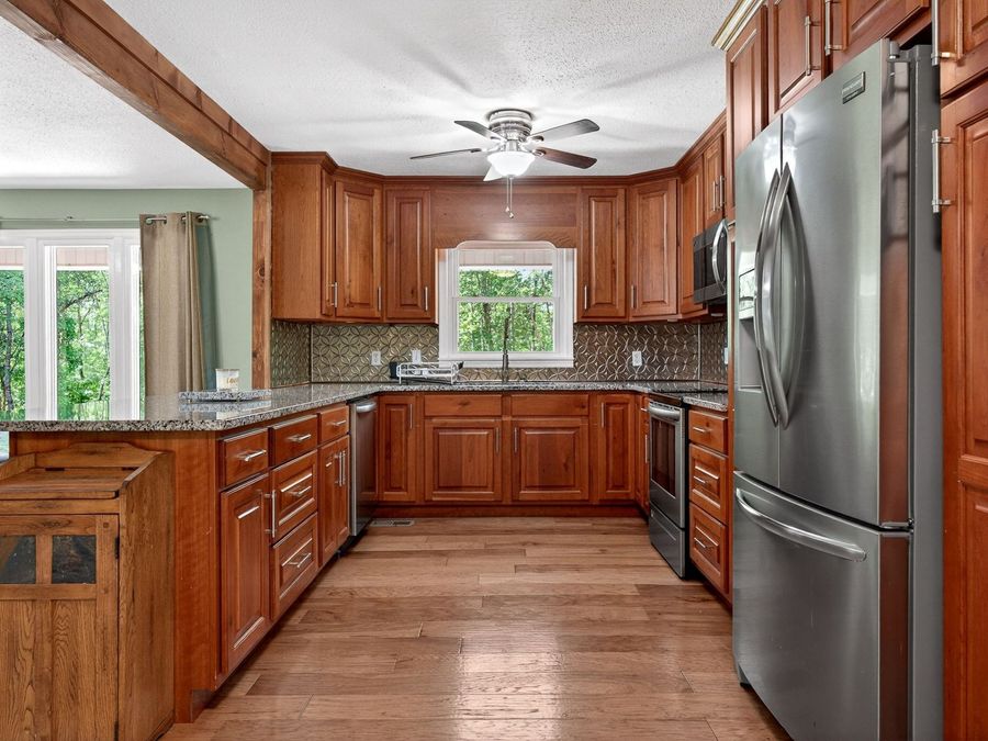 Property Image 37