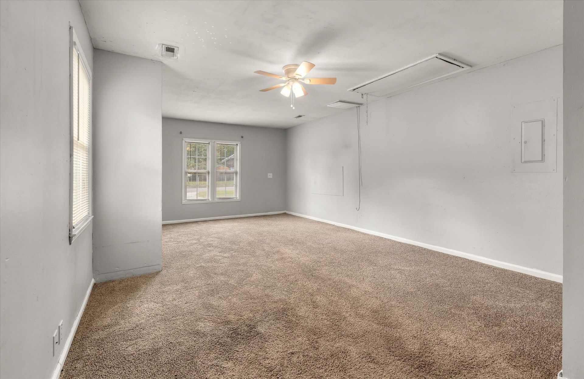 1318 Hampton Drive Photo 26