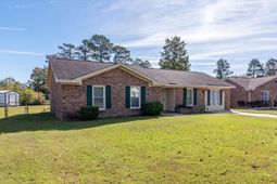 1318 Hampton Drive photo 4