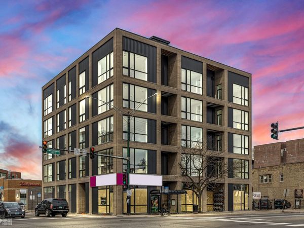 2406 W Armitage Avenue , Unit 303, Chicago, IL 60647