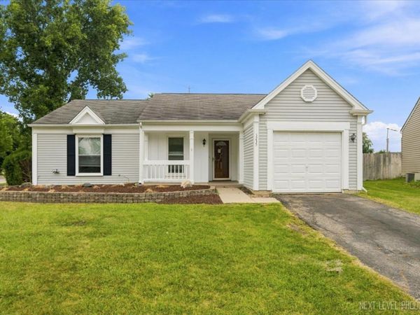 3235 BLAINE Court E, Aurora, IL 60504