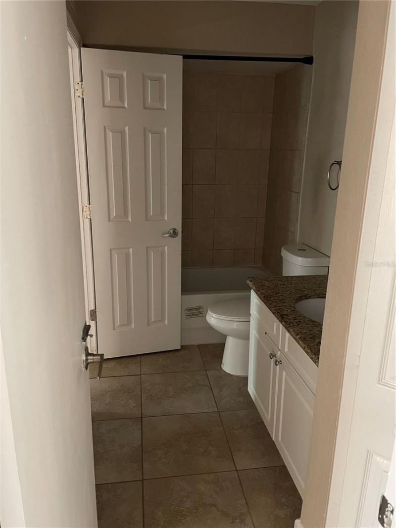 4512 Commander Drive , Unit 1725, Orlando, FL 32822 Photo