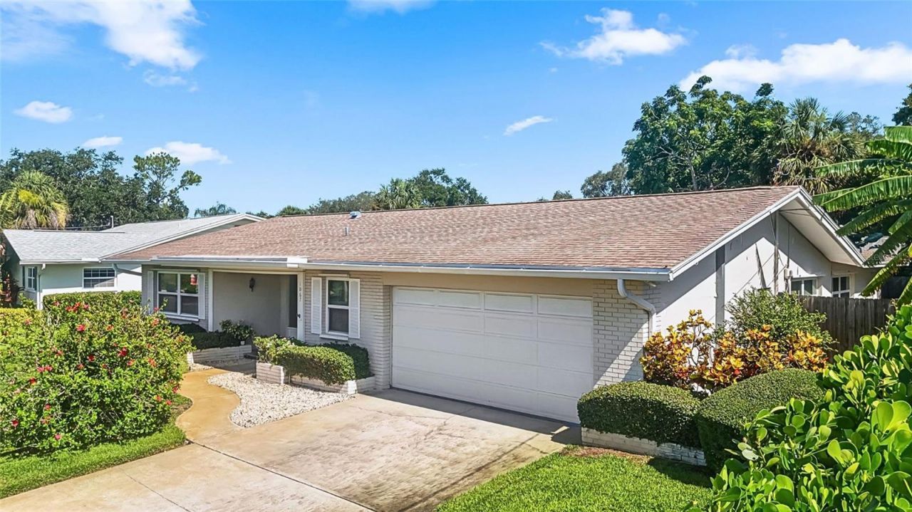 1067 44th Avenue Ne, Saint Petersburg, FL 33703 Photo