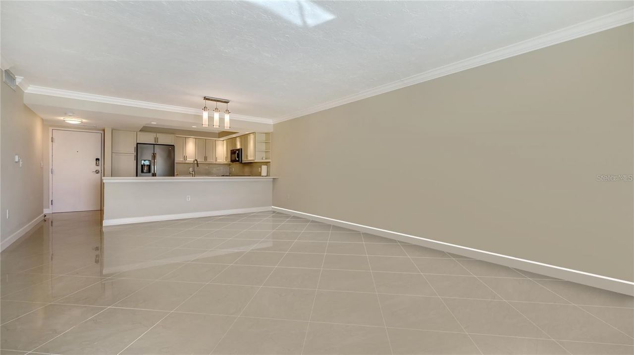 101 S Gulfstream Avenue, Unit 4J, Sarasota, FL 34236 Photo