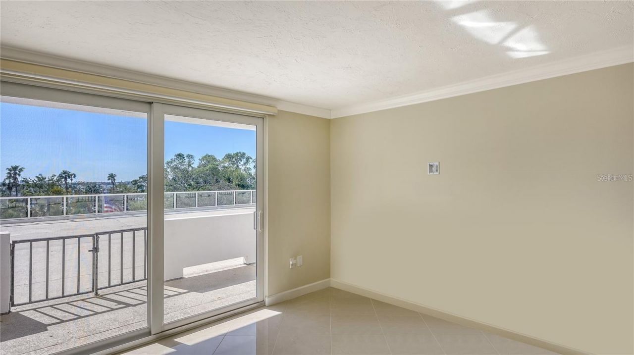 101 S Gulfstream Avenue, Unit 4J, Sarasota, FL 34236 Photo