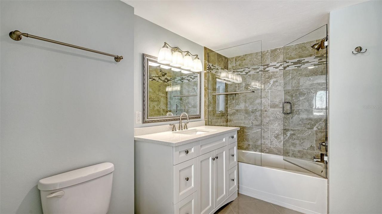 101 S Gulfstream Avenue, Unit 4J, Sarasota, FL 34236 Photo