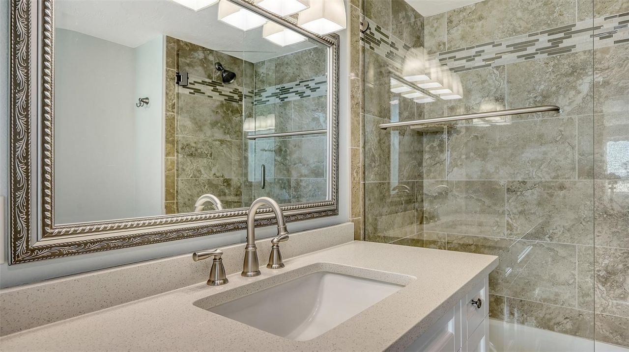 101 S Gulfstream Avenue, Unit 4J, Sarasota, FL 34236 Photo