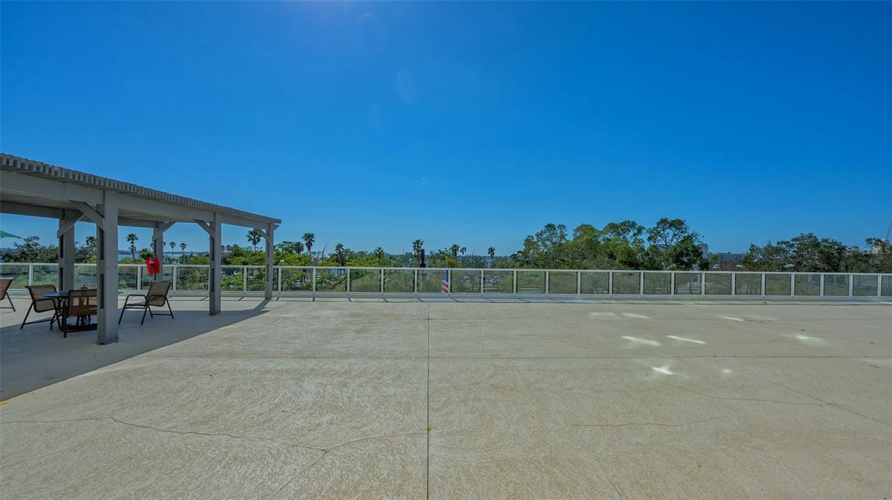 101 S Gulfstream Avenue, Unit 4J, Sarasota, FL 34236 Photo