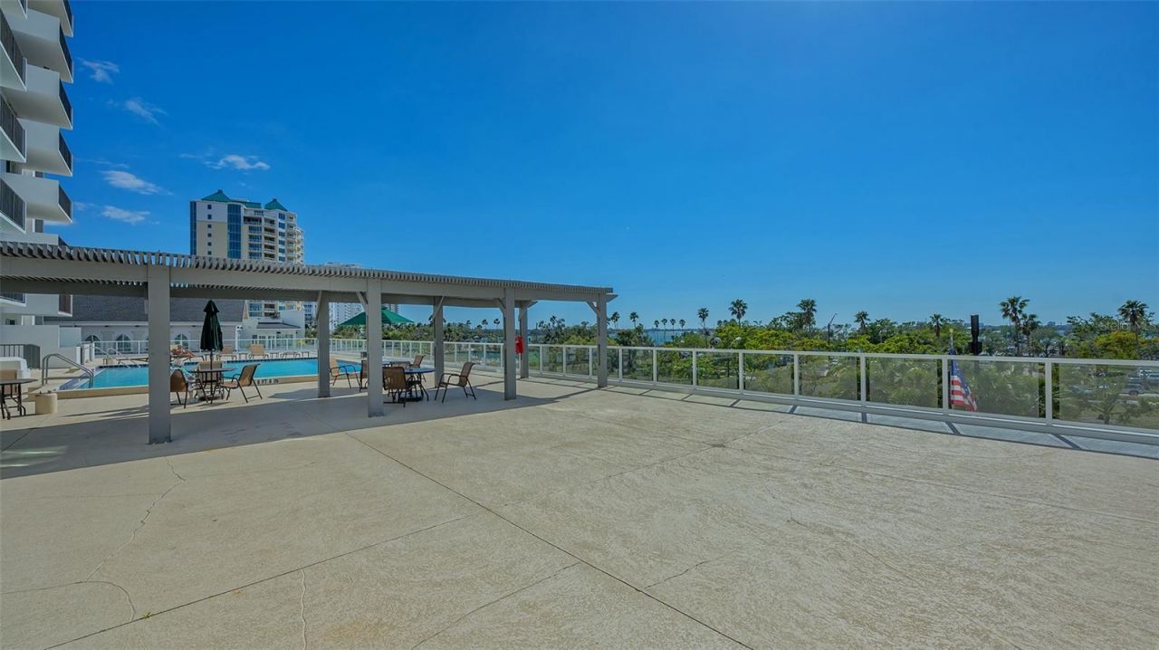 101 S Gulfstream Avenue, Unit 4J, Sarasota, FL 34236 Photo