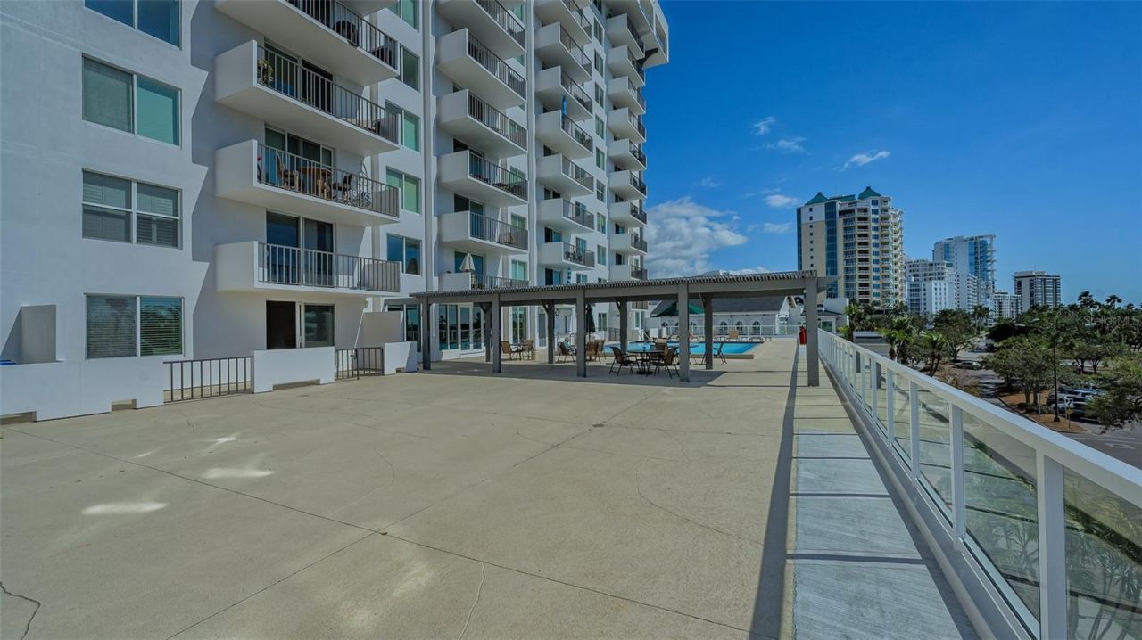 101 S Gulfstream Avenue, Unit 4J, Sarasota, FL 34236 Photo