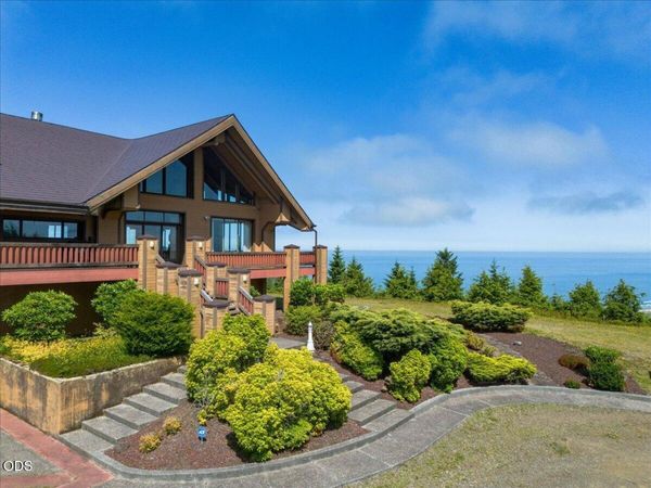 1500 Netarts Highway W, Tillamook, OR 97141