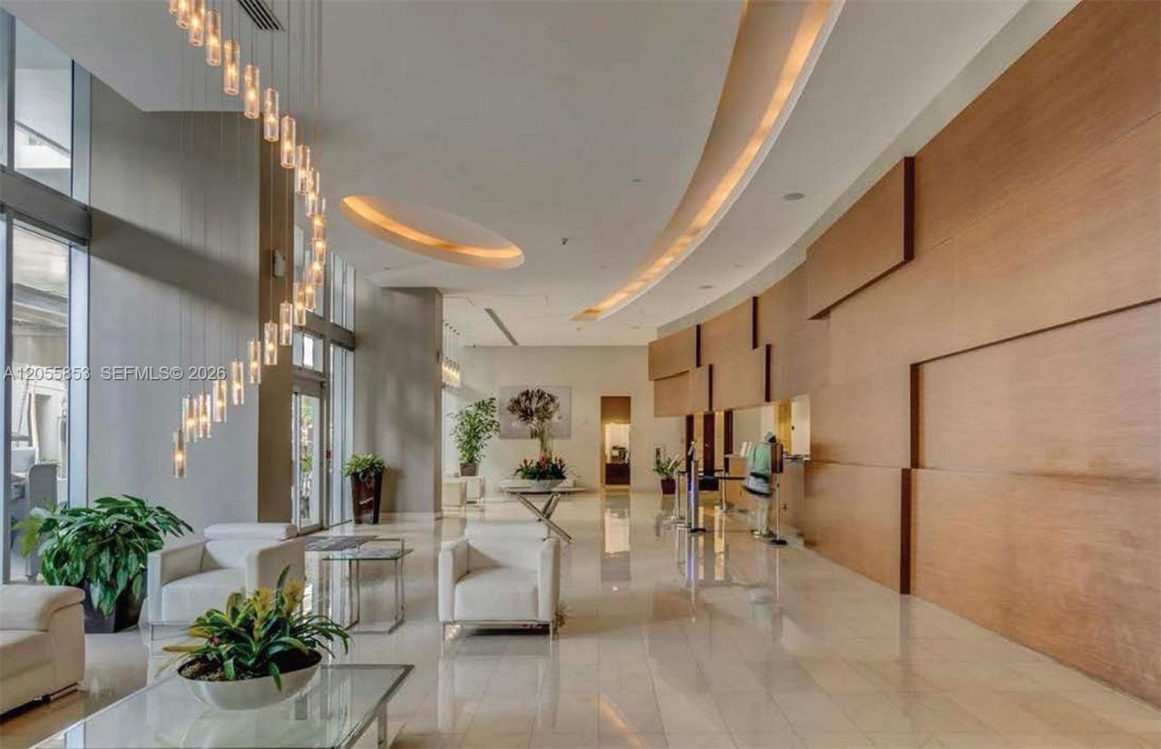 79 SW 12th St , Unit 1511-S, Miami, FL 33130 Photo