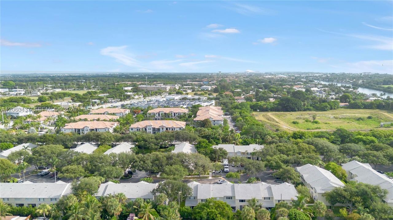 932 Kokomo Key Ln , Delray Beach, FL 33483 Photo
