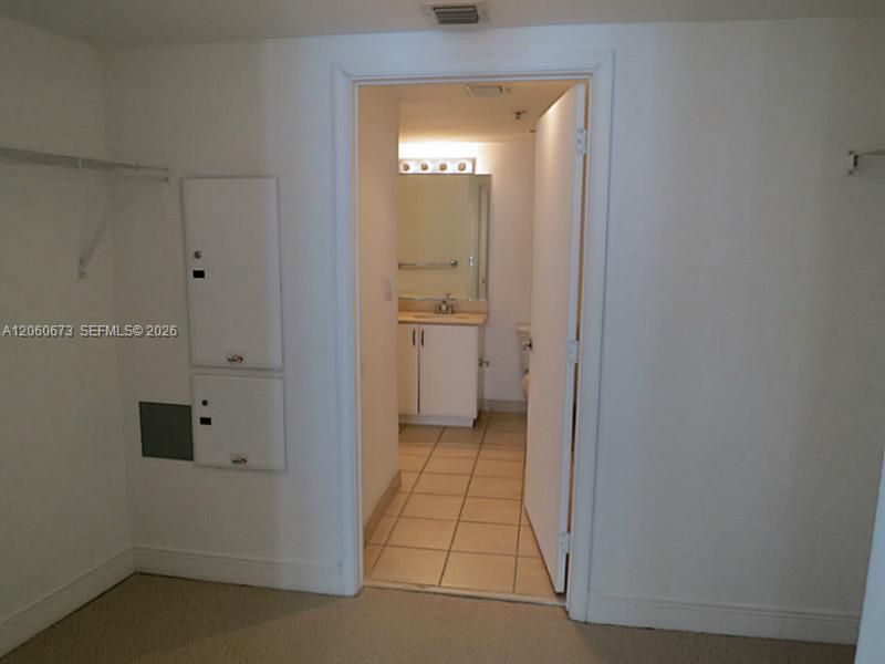 1750 N Bayshore Dr, Unit 2909, Miami, FL 33132 Photo