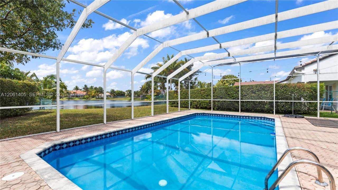 8356 SW 158th Ave, Miami, FL 33193 Photo