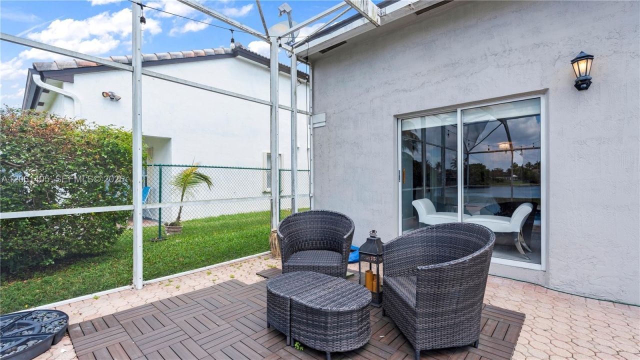 8356 SW 158th Ave, Miami, FL 33193 Photo