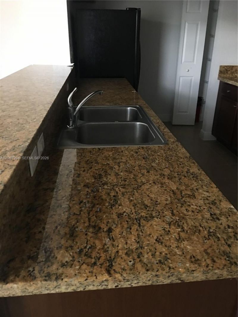 14663 SW 9th St, Unit 1810, Pembroke Pines, FL 33027 Photo