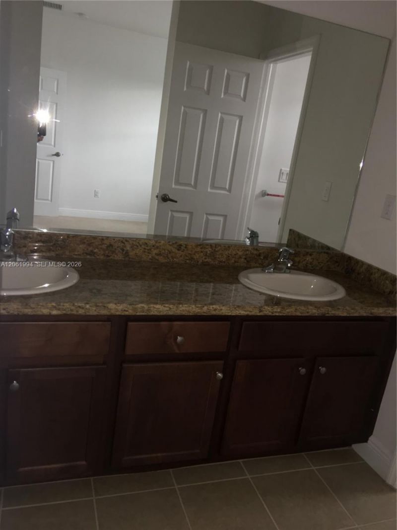 14663 SW 9th St, Unit 1810, Pembroke Pines, FL 33027 Photo