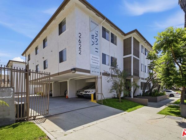 2622 S Hobart Boulevard, Unit 14, Los Angeles, CA 90018