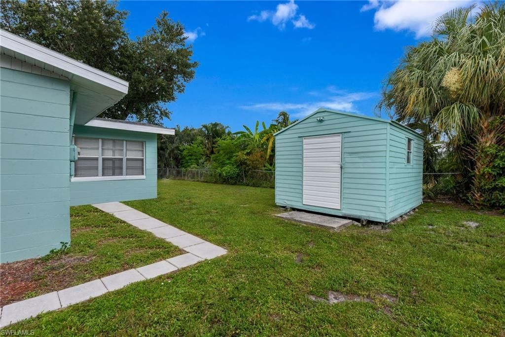 1442 Byron Rd , Fort Myers, FL 33919 Photo