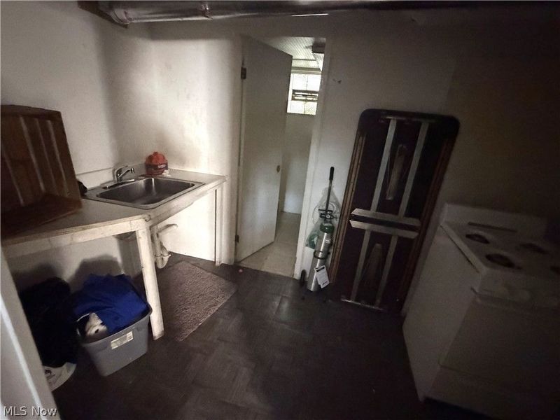 8415 Detroit Avenue , Cleveland, OH 44102 Photo 25