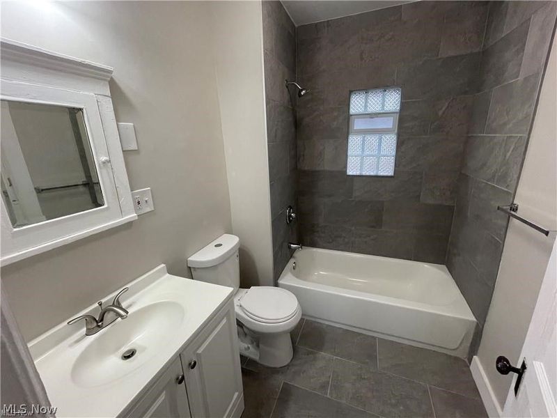 8415 Detroit Avenue , Cleveland, OH 44102 Photo 9