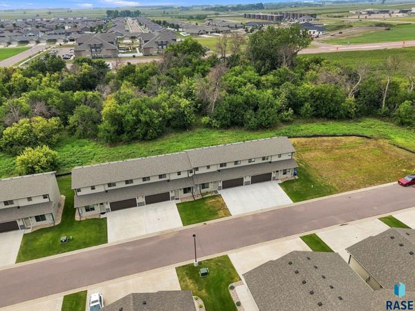 3509 E Siasconset Pl, Sioux Falls, SD 57108