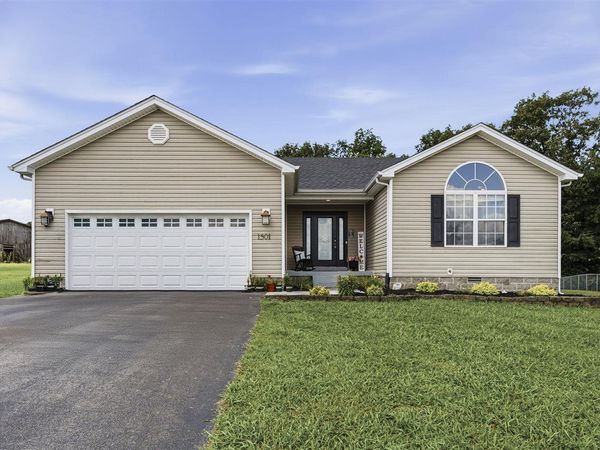 1501 Calgary Way, Bowling Green, KY 42101
