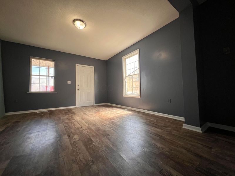 189/191 Clinton Street, Unit 2, Newark, OH 43055 Photo 2