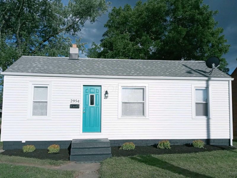 2954 Grasmere Avenue , Columbus, OH 43224 Photo 1