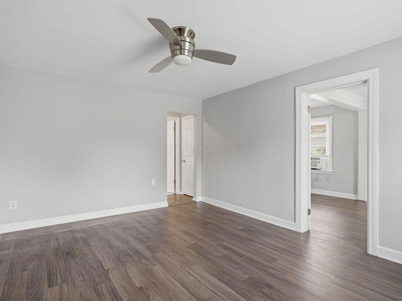 2954 Grasmere Avenue , Columbus, OH 43224 Photo 3