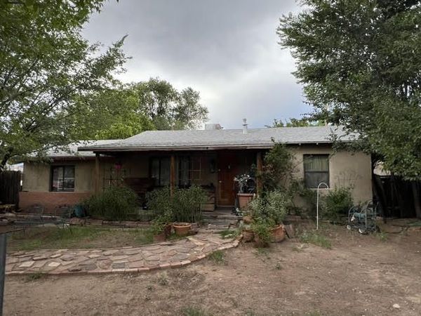 2235 Wilbur Road SW, Albuquerque, NM 87105